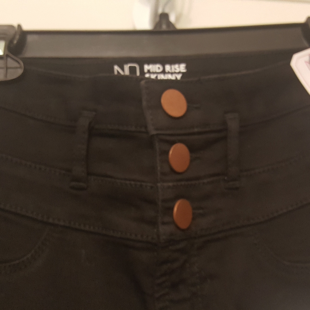 Skinny pants